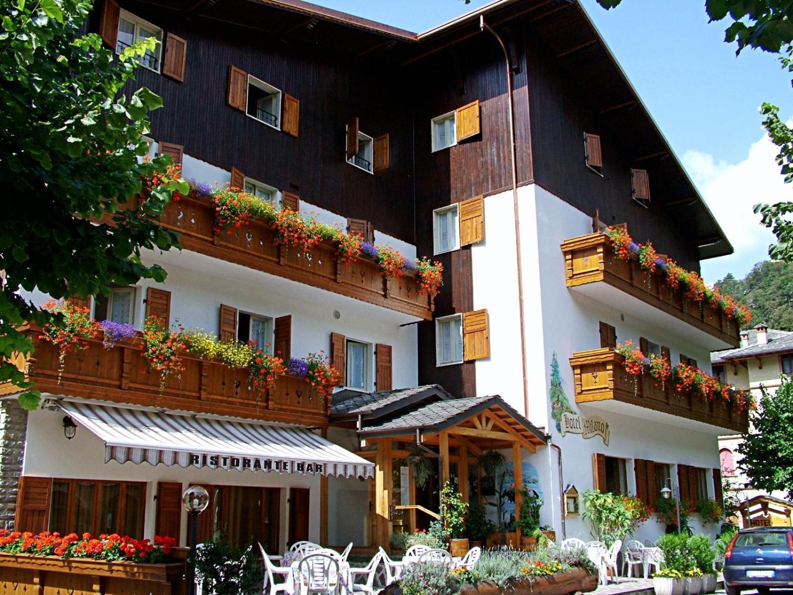 Hotel Milano Пьяццаторре Экстерьер фото